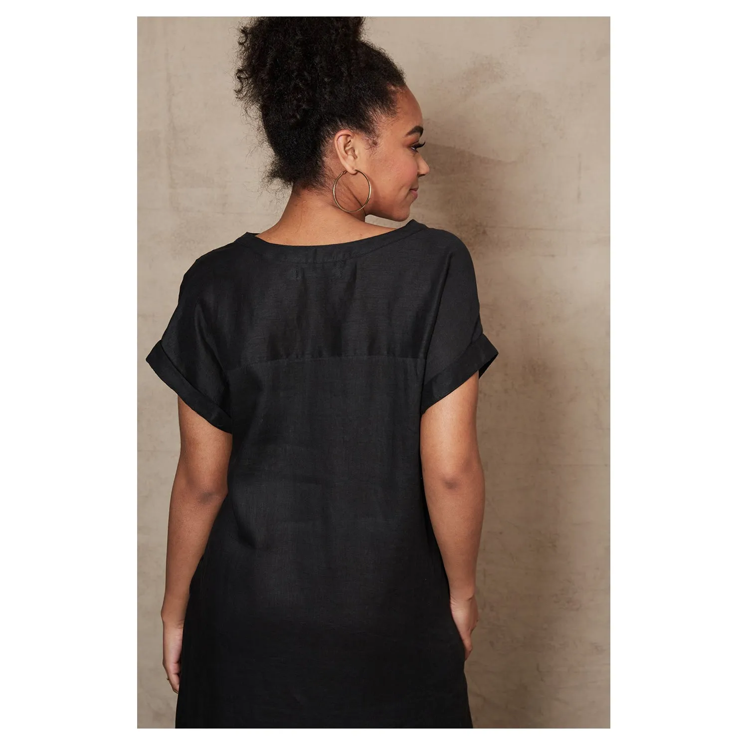 Dress Studio - Ebony