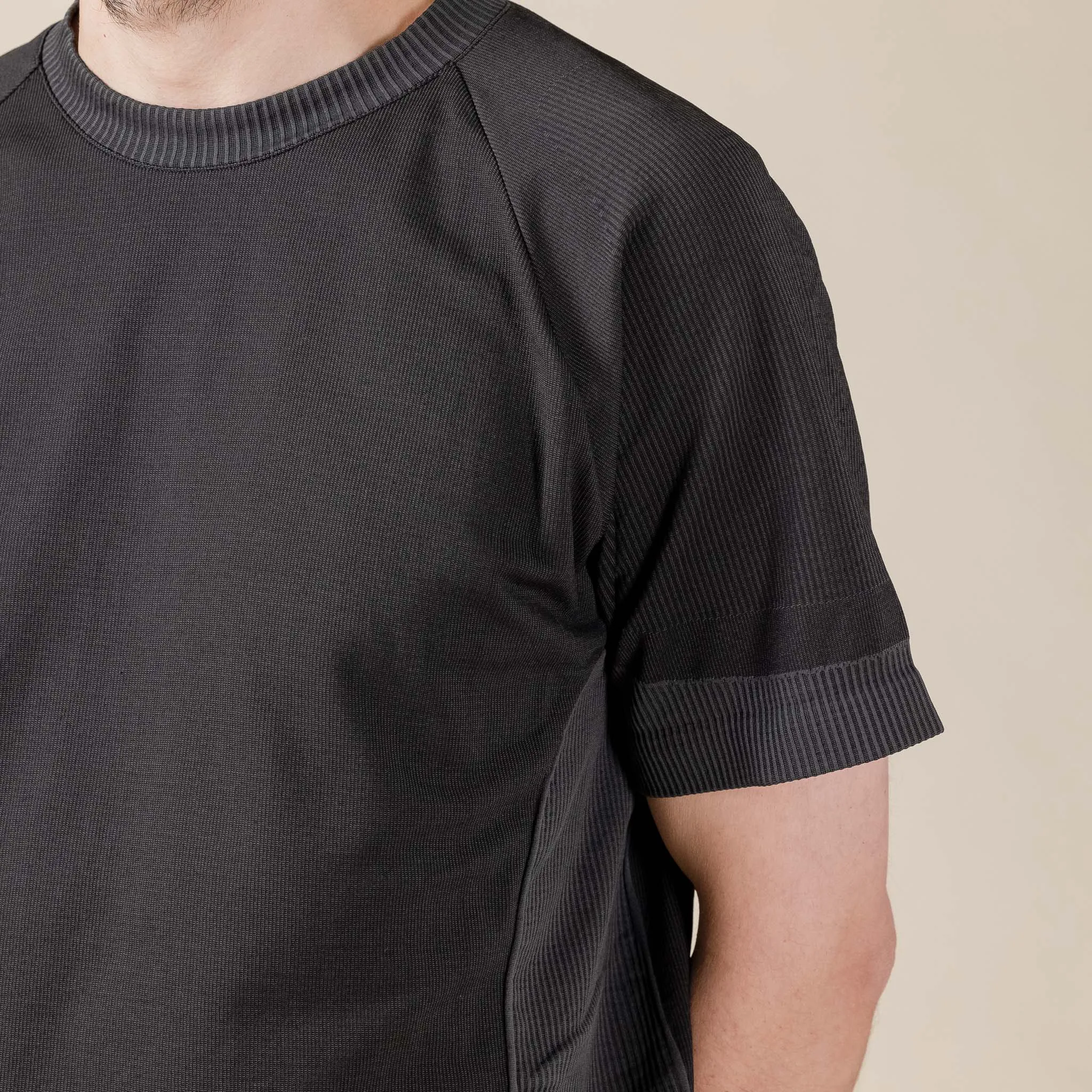 J.L-A.L - Prima Tech Knitted T-Shirt - Black / Grey