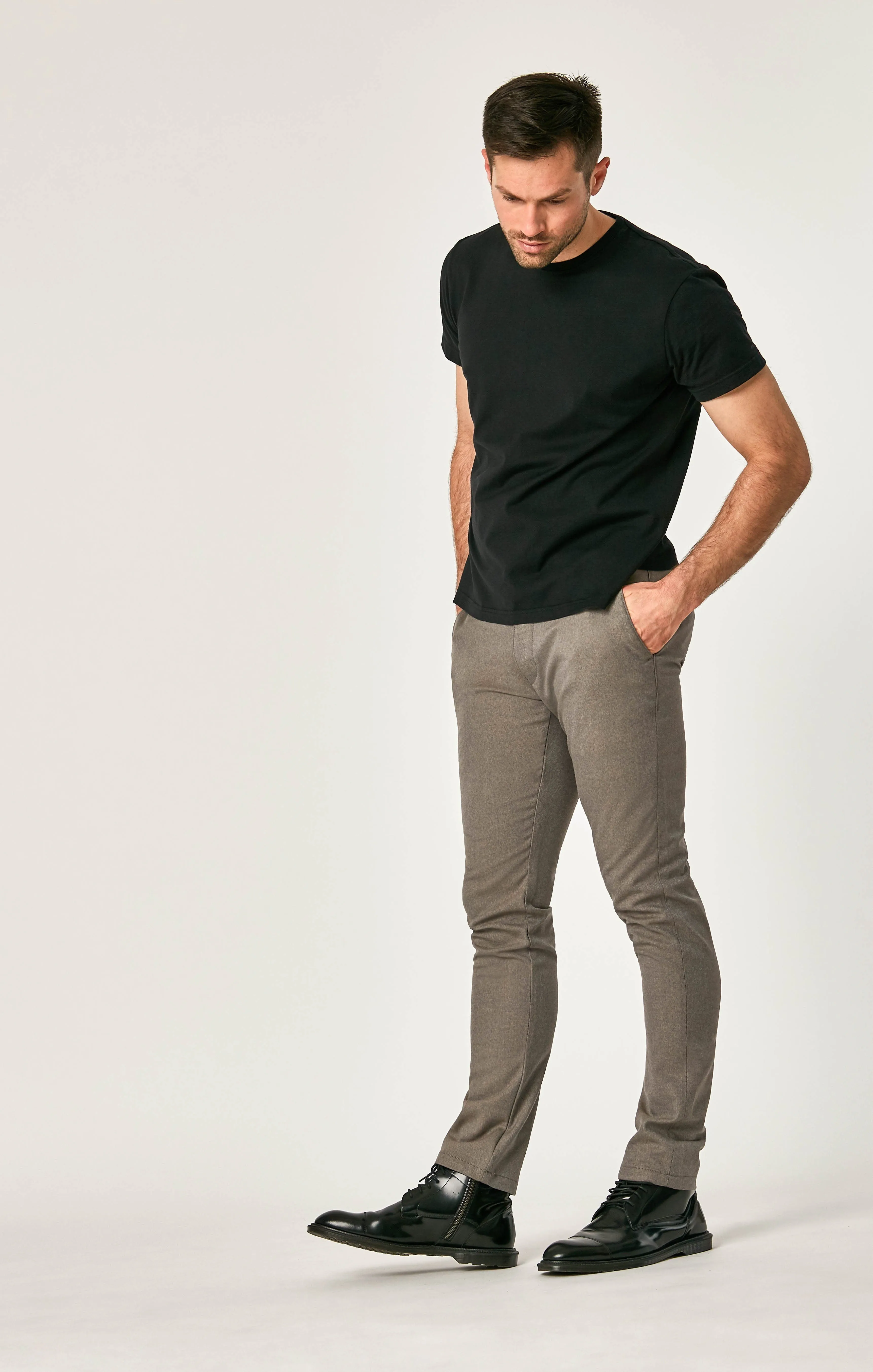 JOHNNY SLIM CHINO IN SAND FEATHER TWEED