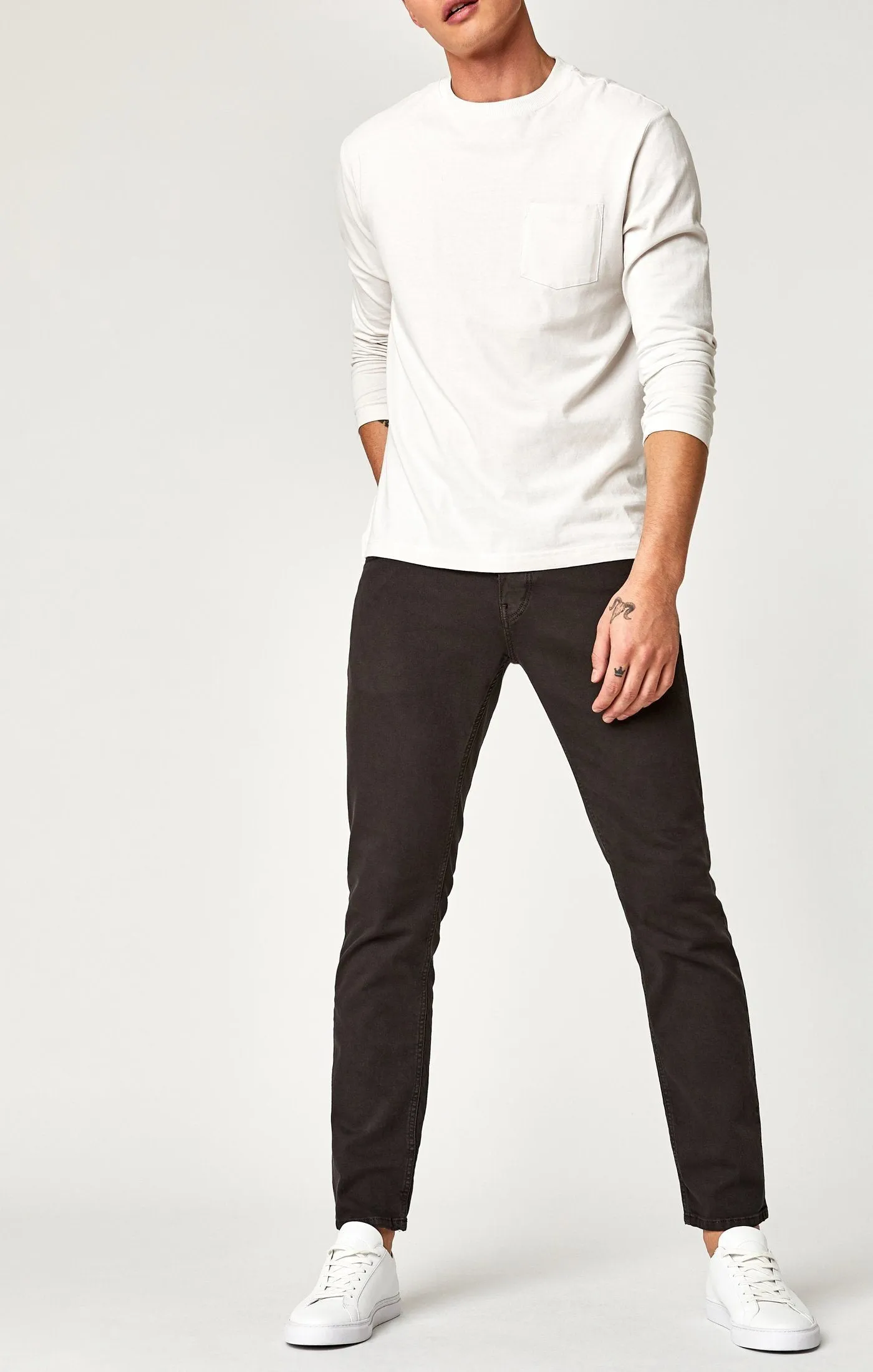 MARCUS SLIM STRAIGHT LEG IN DARK BROWN WASHED COMFORT