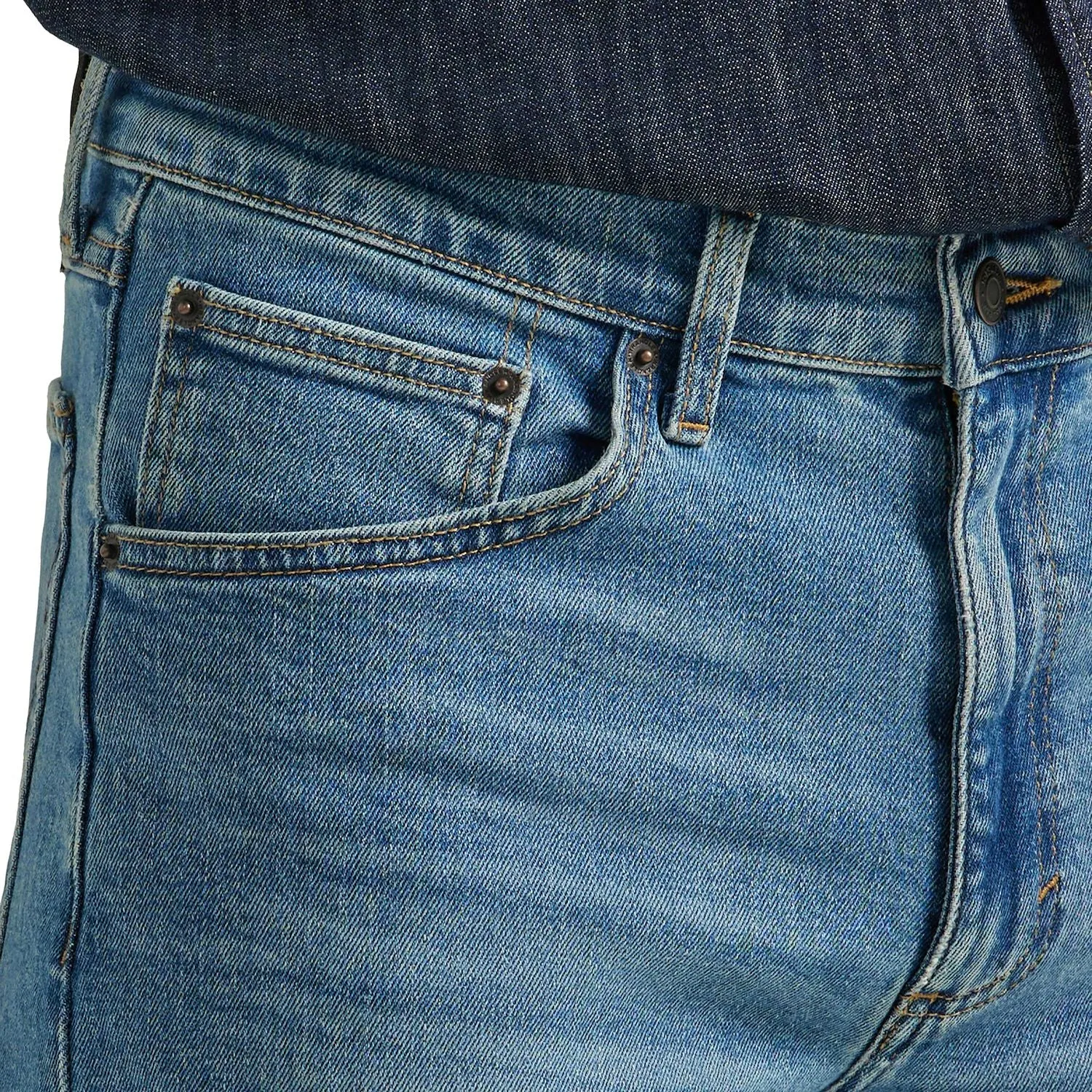 Men's Wrangler Regular Fit Comfort Jeans